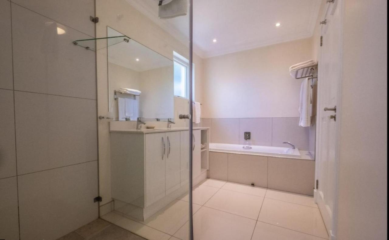 Westhill Luxury Guest House 克尼斯纳 外观 照片