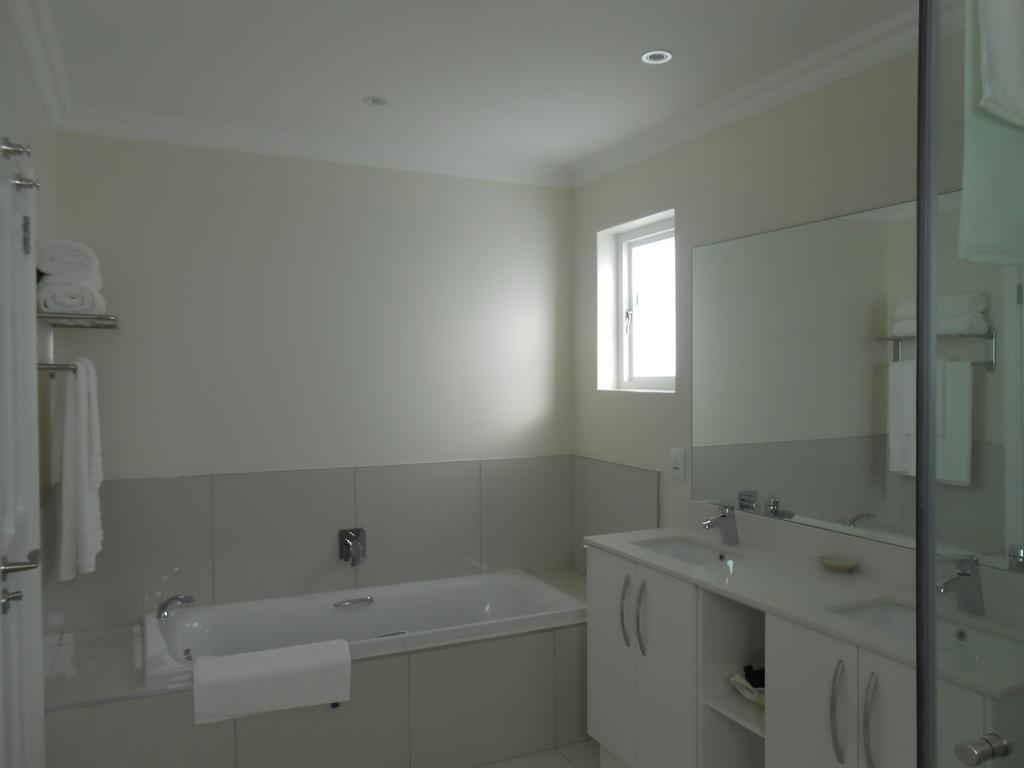 Westhill Luxury Guest House 克尼斯纳 外观 照片